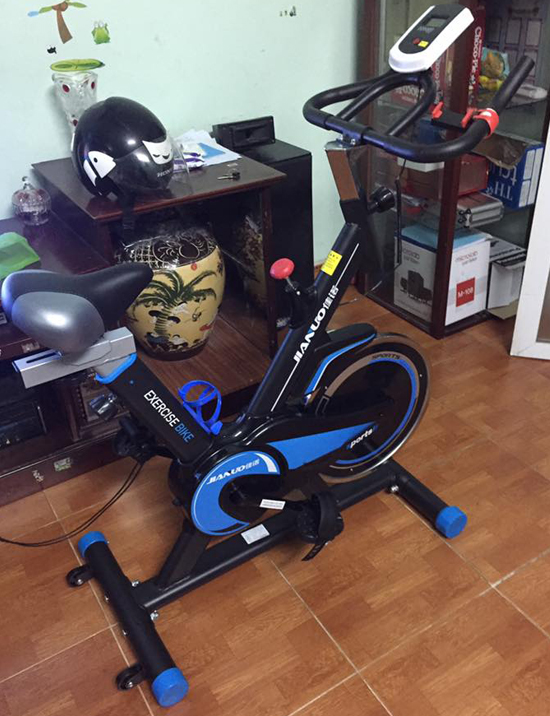 Anh-xe-dap-tap-Spin-Bike-JN55-Kt