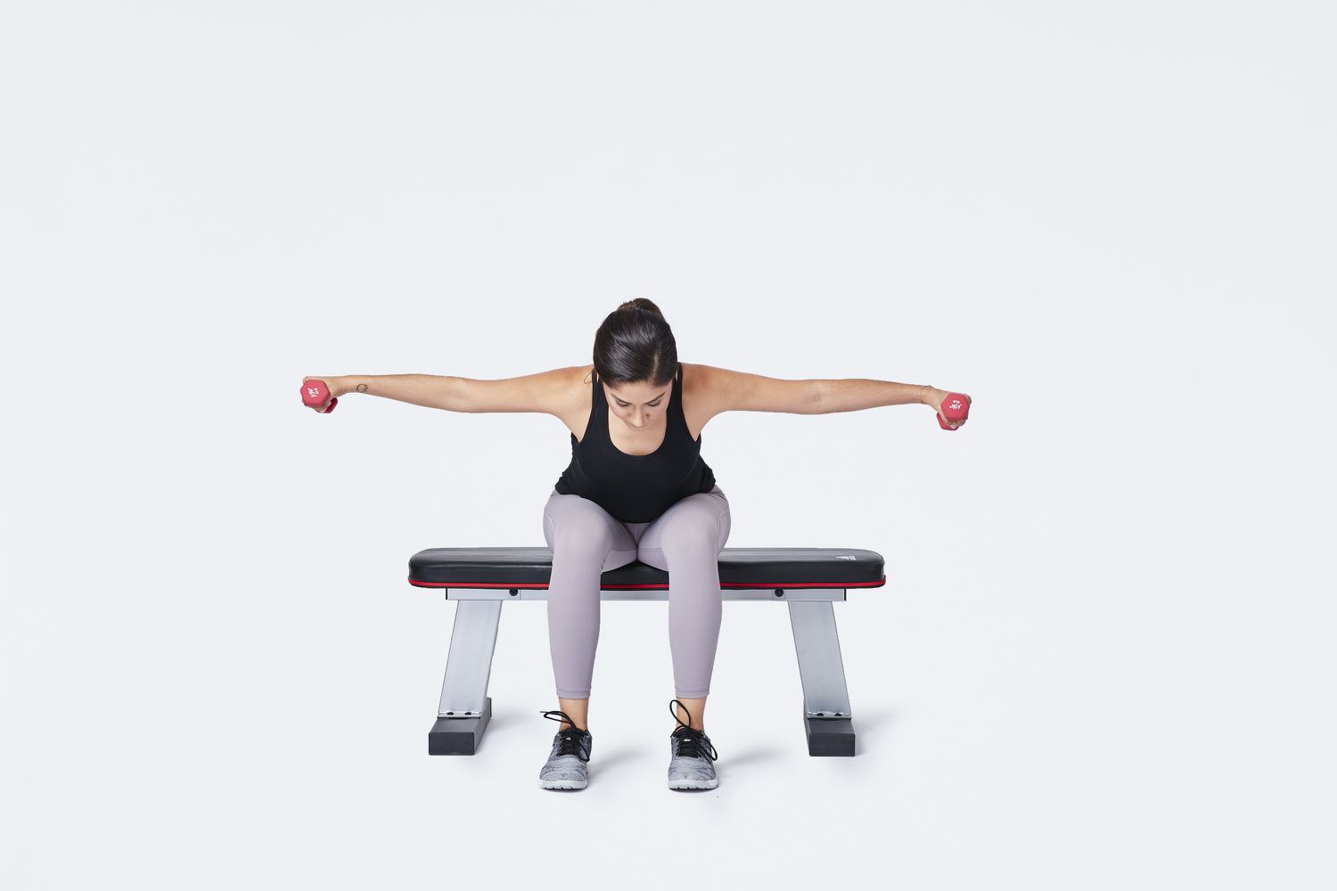  Bài tập Seated Dumbbell Fly