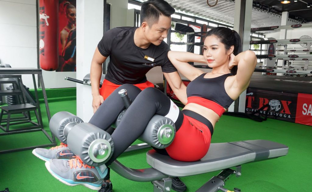 cần có người hướng dẫn tập gym