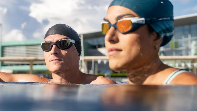 Việc sử dụng kính bơi khi đi bơi có lợi ích gì?