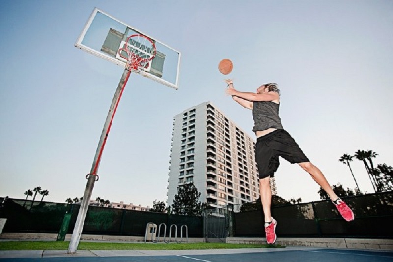 Chơi bóng rổ đúng cách giúp tăng chiều cao cực hiệu quả