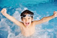 Bơi lội là môn thể thao tuyệt vời dành cho mọi lứa tuổi