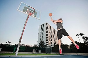 Chơi bóng rổ đúng cách giúp tăng chiều cao hiệu quả