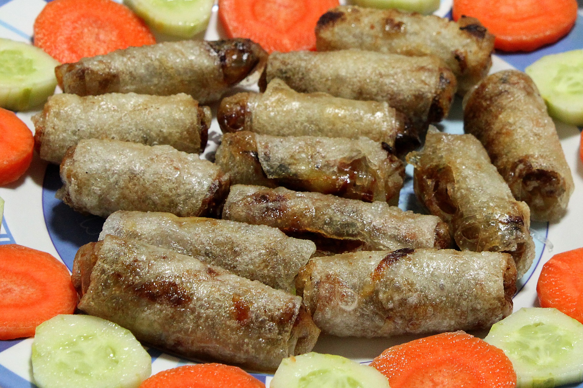 Tác hại của ăn uống không điều độ ngày Tết
